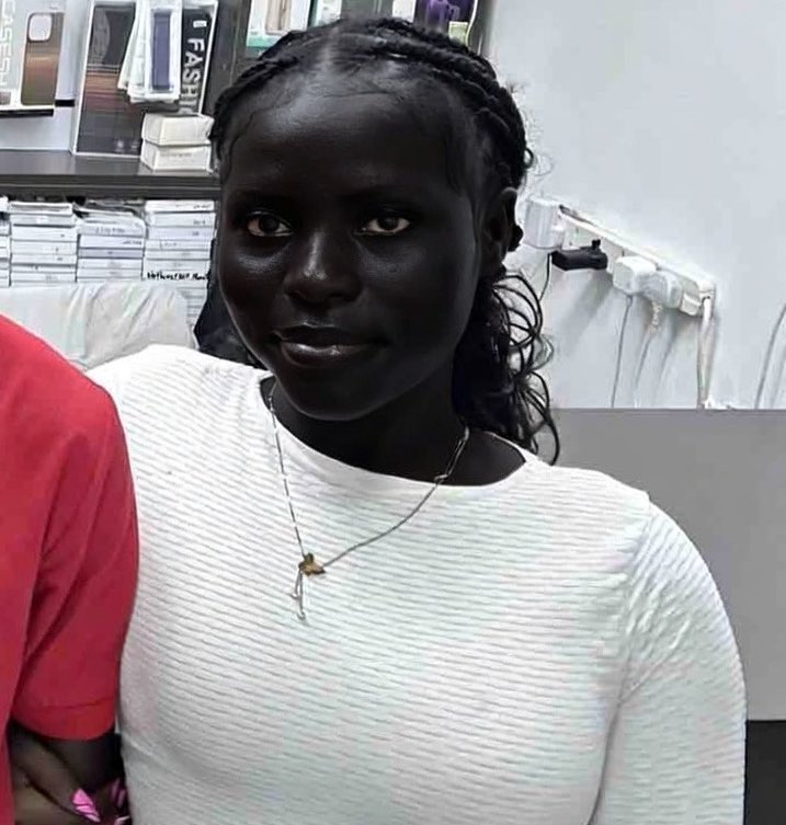 Mr Right tweet media