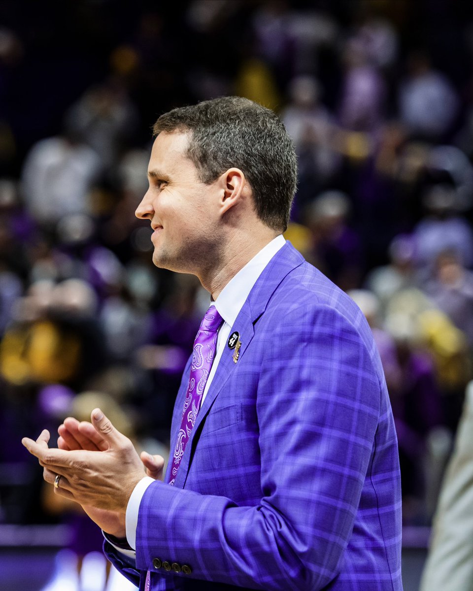 LSU Basketball tweet media