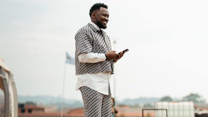 Omoro stories tweet media