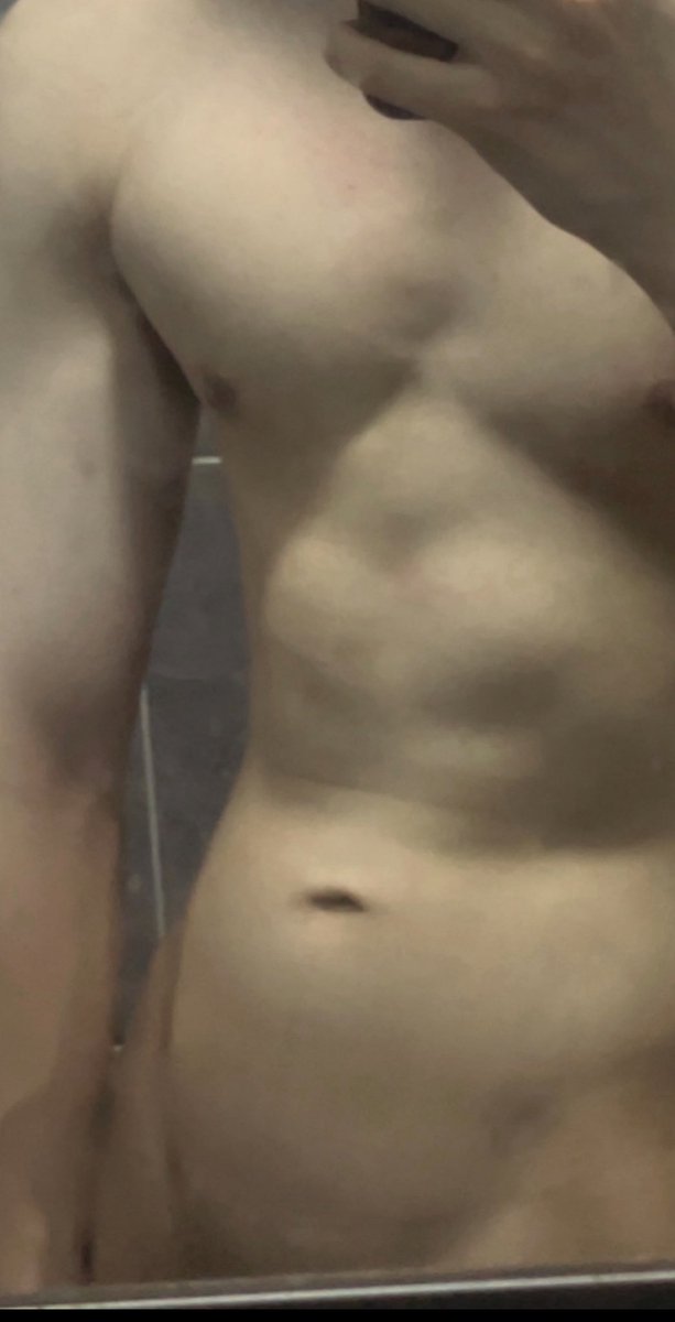 혐이_20 tweet media