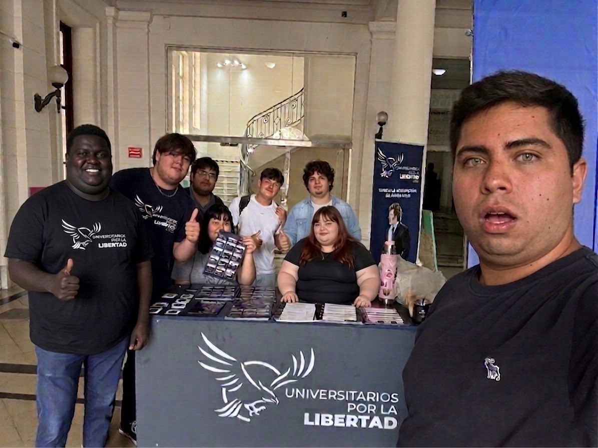 Martha M. Lamartha 🦊 tweet media