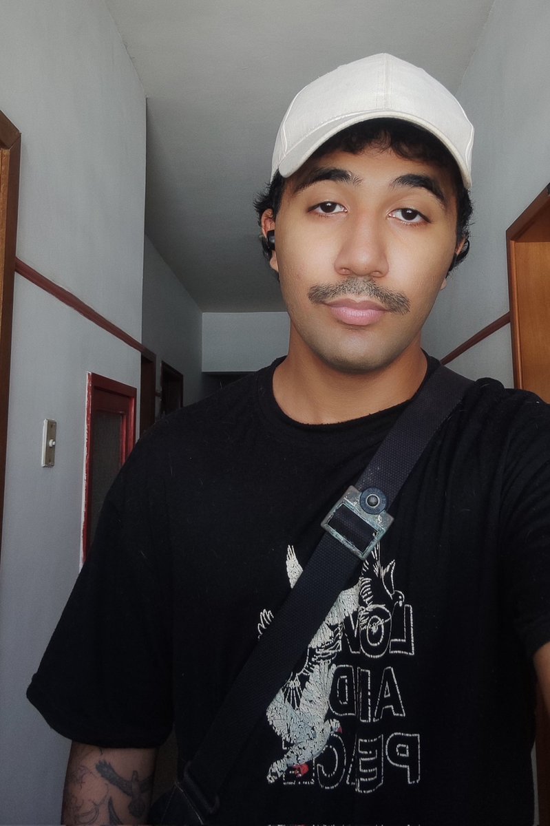 eu so penso em vc toda hora tweet media