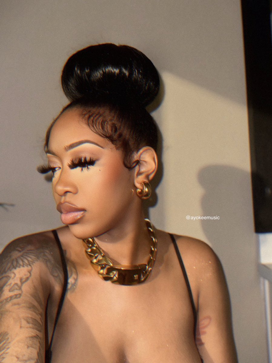 AYO KEE 🦄 tweet media