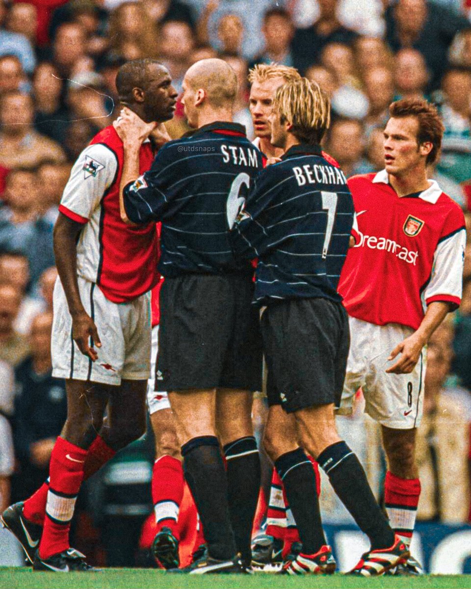 cold pics of Manchester United tweet media