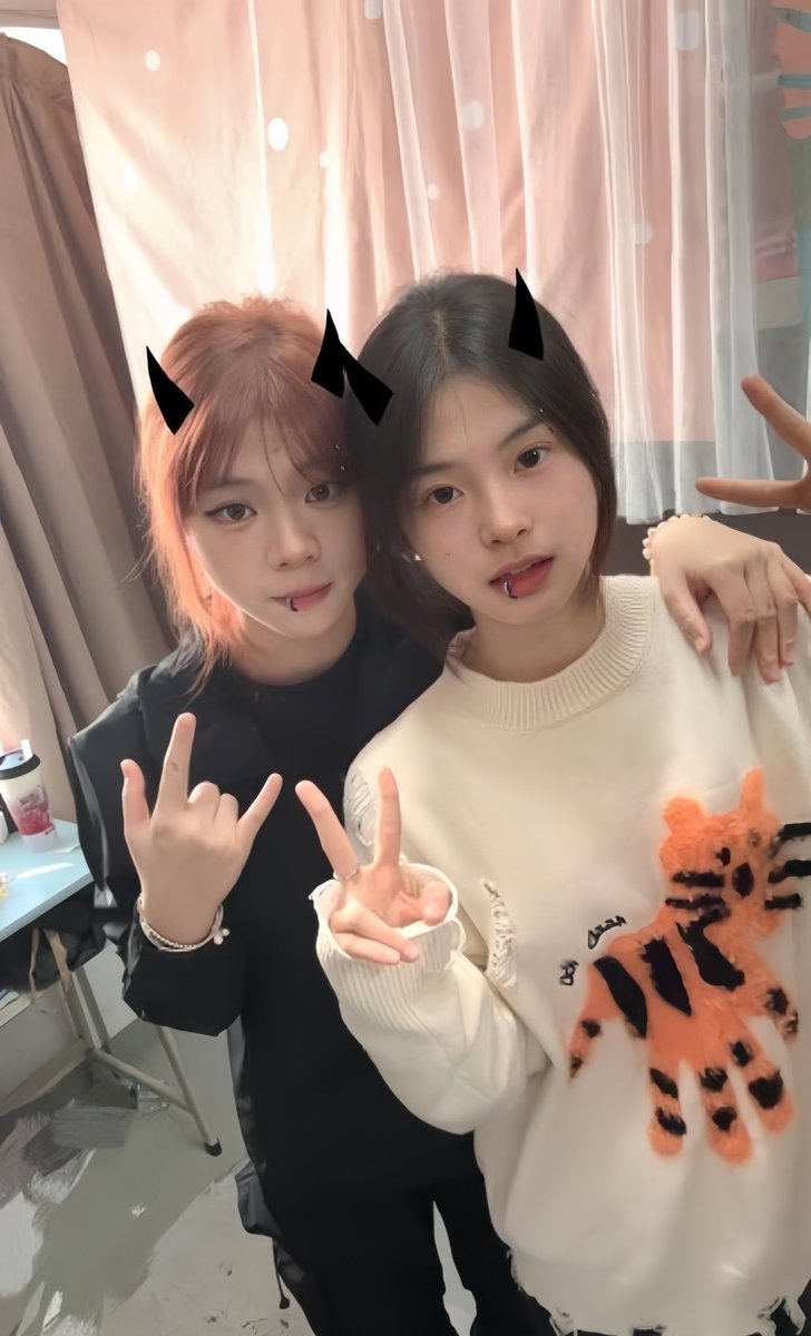 자스민. tweet media