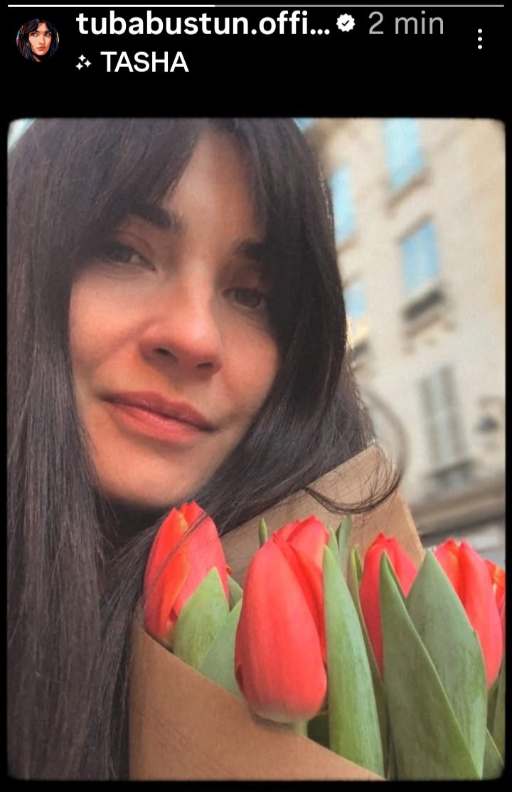 Tuba y parecen tulipanes no?
#TubaBüyüküstün