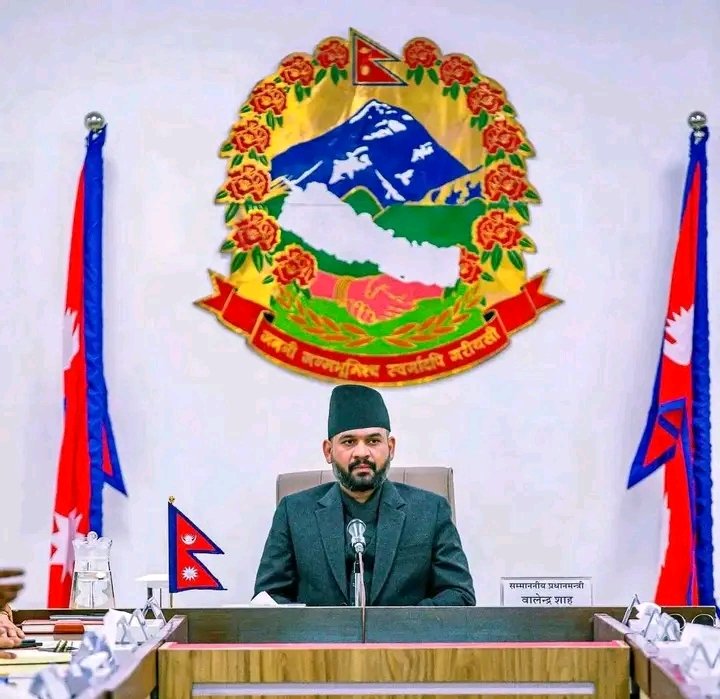 Breaking: नेपाल सरकारले २०४८ देखी २०८२ सम्मका उच्चपदस्थ अधिकारी सबैको सम्पत्ति छानविन गर्ने बताएको छ। 😲