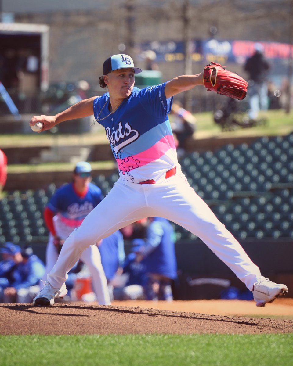 Louisville Bats tweet media