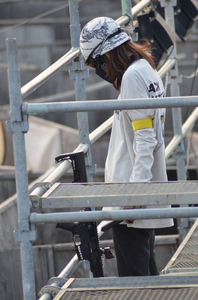 RecRec__00's tweet image. 土曜 #sister 
人多くて過ぎて飽和!!
鉄砲壊れてラスゲは高みの現物でした👼
そして新しいサバゲー服かわいい🥺︎︎🫶!!
hackさんのアパレルまじで可愛すぎて大優勝すぎる……
ビーニーとかバンドとか、いろいろちょっとずつ揃えてシャレオツSISTER民目指そ〜✊🏻️‍🔥