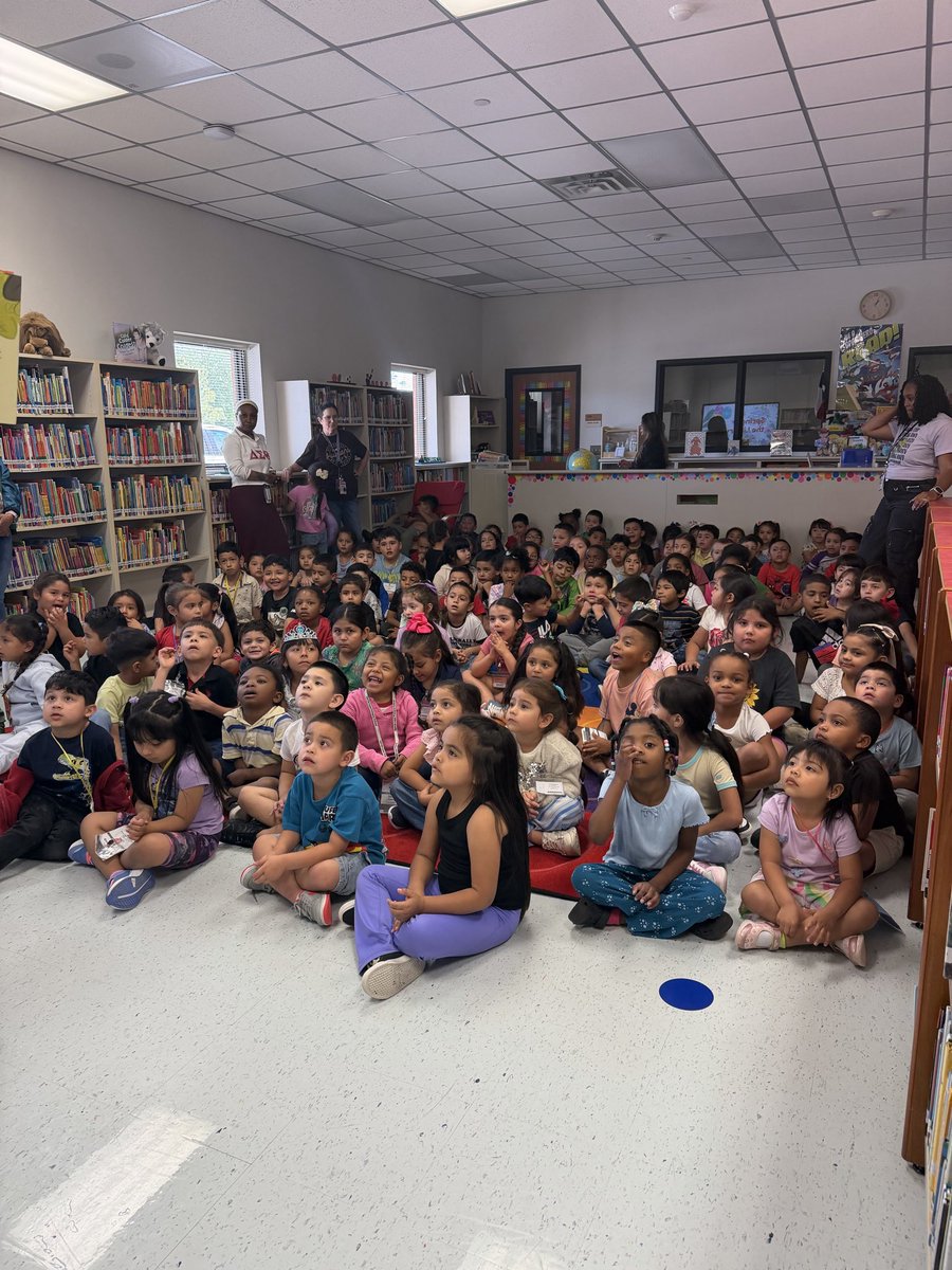 Mrs. Patterson tweet media