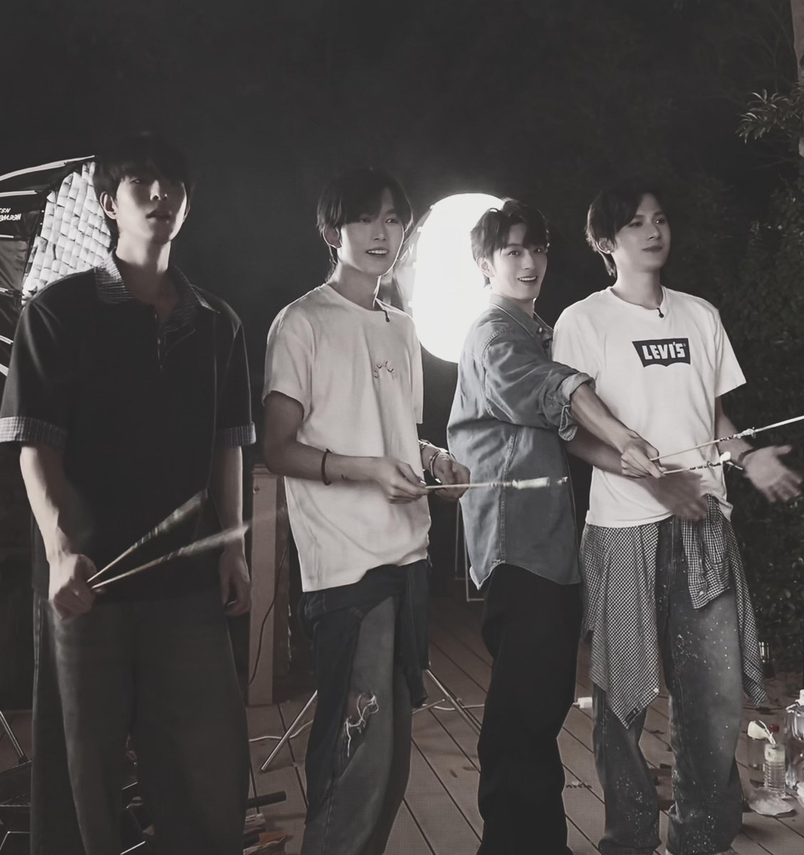 Tom Weber tweet media