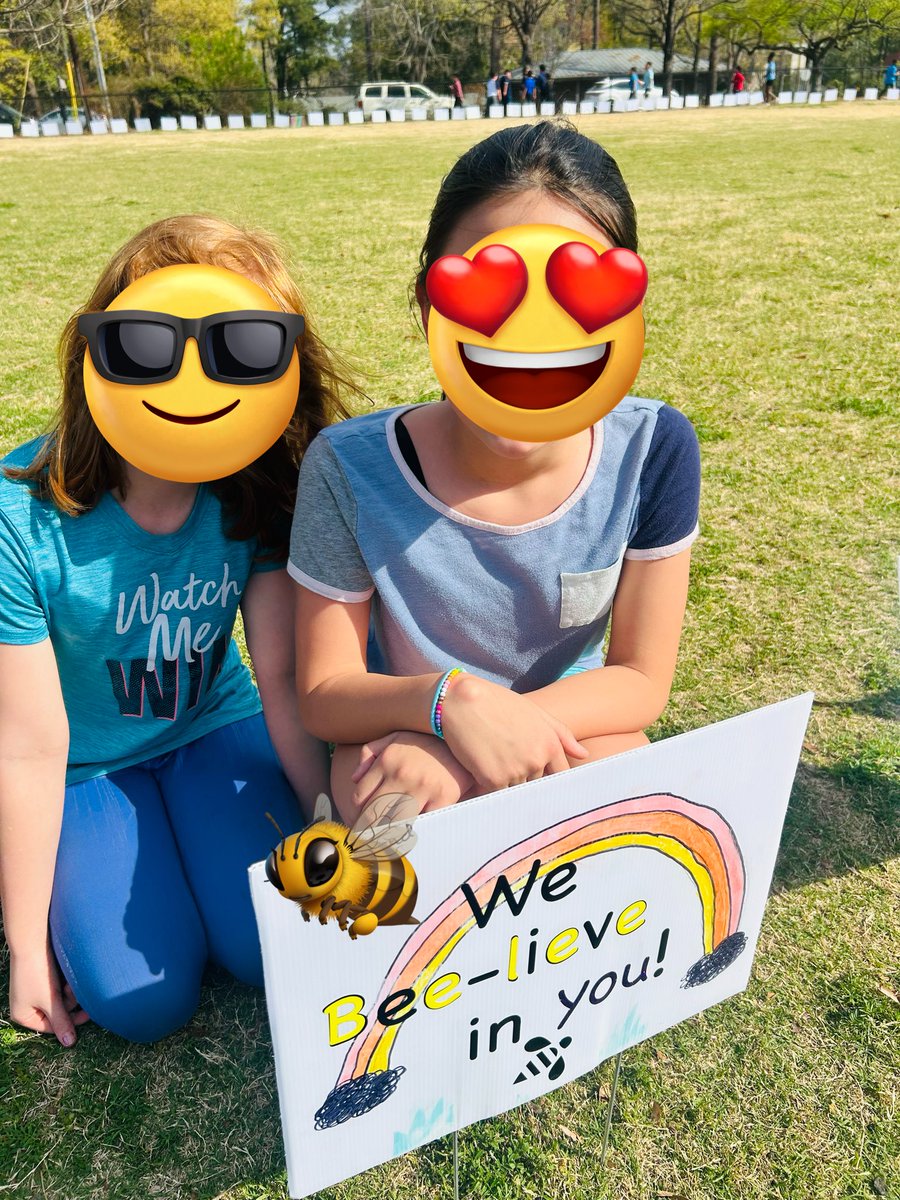 Shelly Lewis tweet media