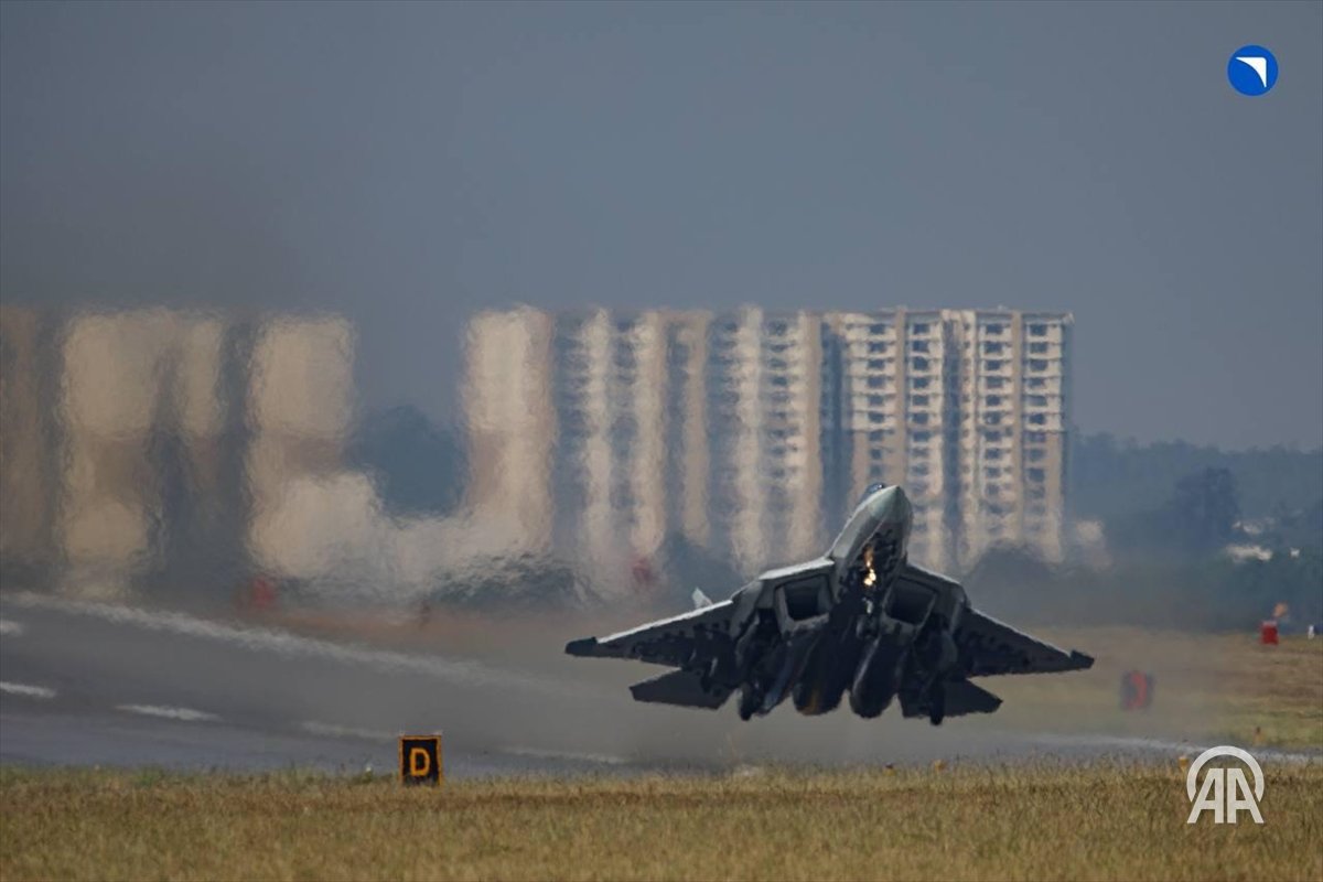 durgeshkdubey tweet media