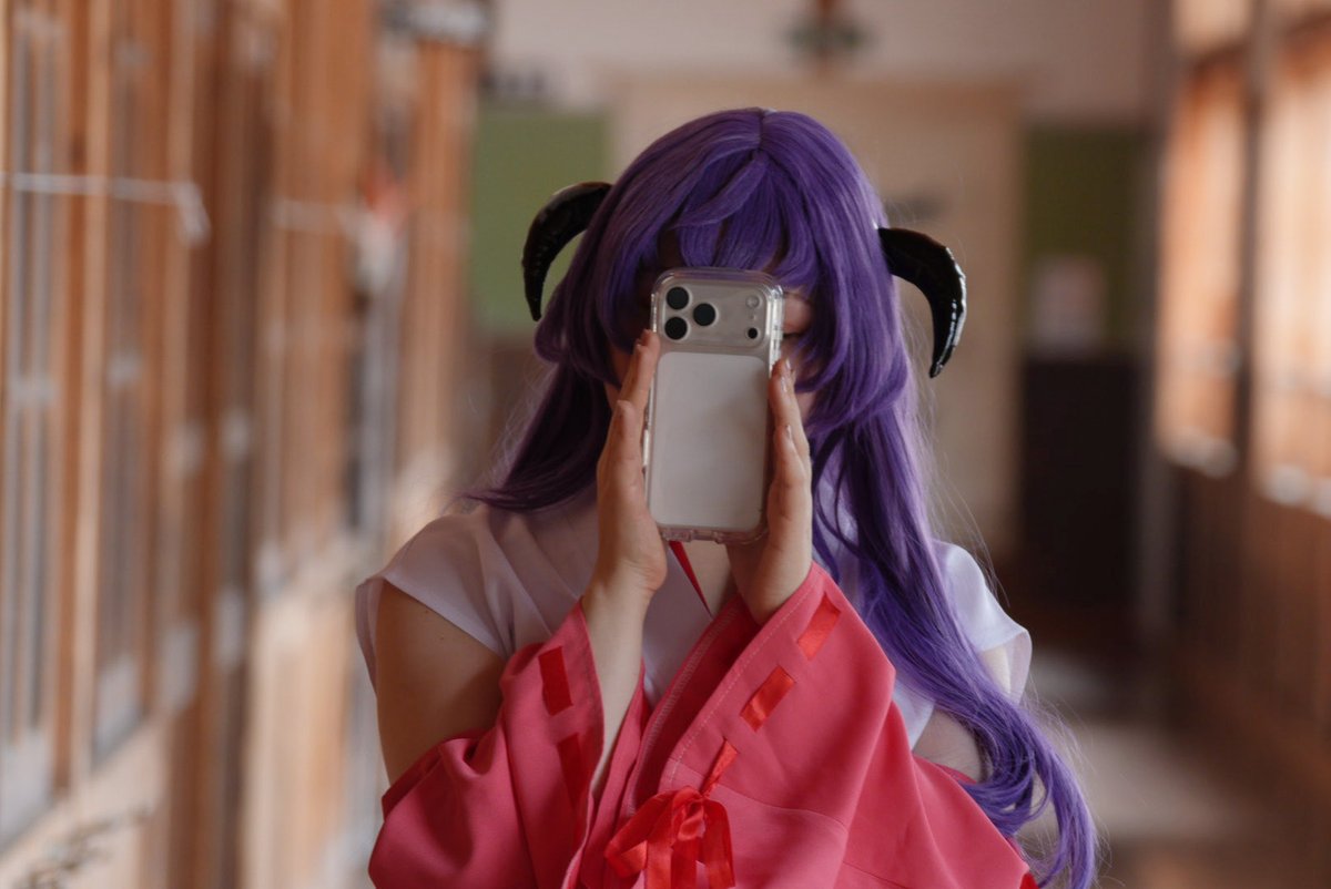 今日の速報用のお写真沢山いただいたけど、
良すぎてちゃんとレタッチしたいからまた明日以降…😶‍🌫️
あらためて #コスカレ郷野小学校 参加された方
お疲れさまでした🙌
久々の学校ロケ良すぎた🤍
くろぷーさん（<a href="/monokuropu/">くろぷー</a> ）今日もありがとでした🙏✨