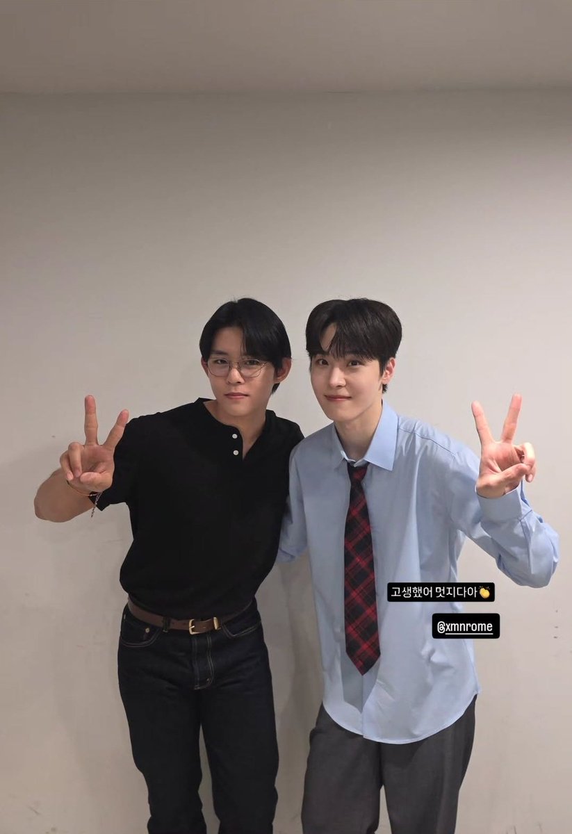 TOO_muchlover's tweet photo. 웃귀다
옛날엔엄청친햇는데 오랜만에만나서
어색한사촌같음 https://t.co/B1dvlynXbb