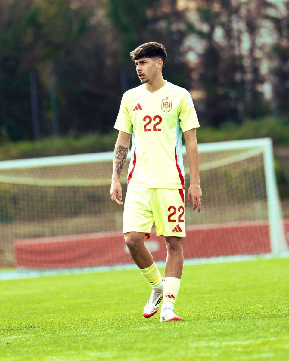 Real Madrid Fabrica tweet media