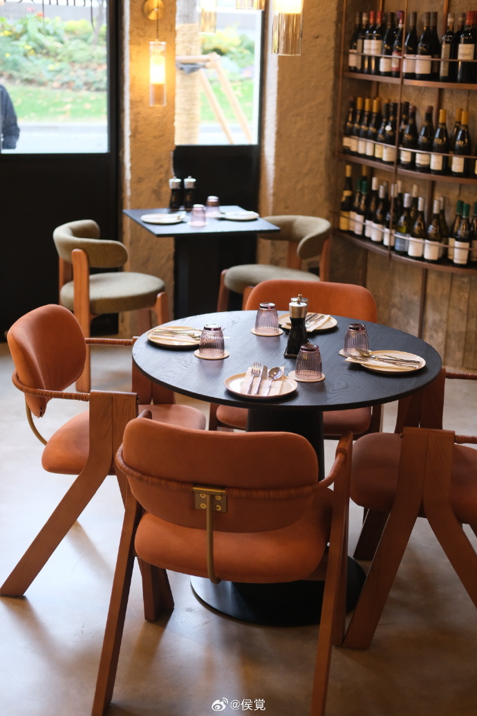 AnnetteKW tweet media