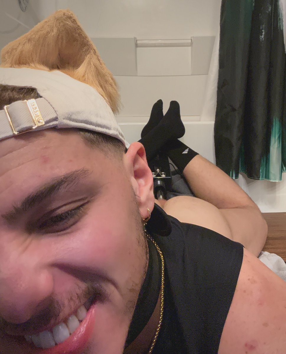 👑 King Wade 👑 tweet media