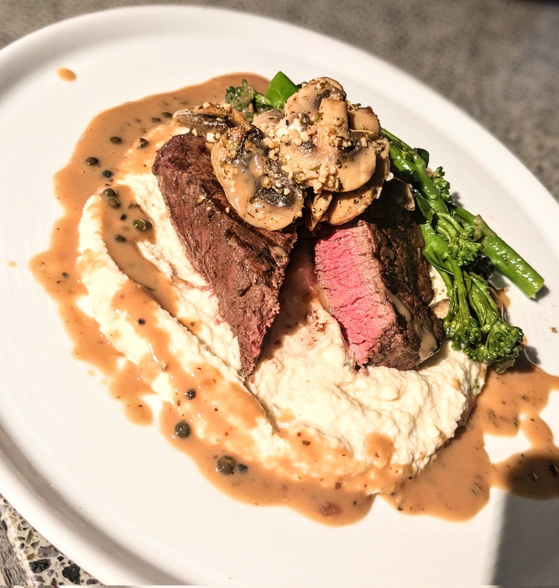 Fenners🍷🍺🎶🌞🥩🥙🍤 tweet media