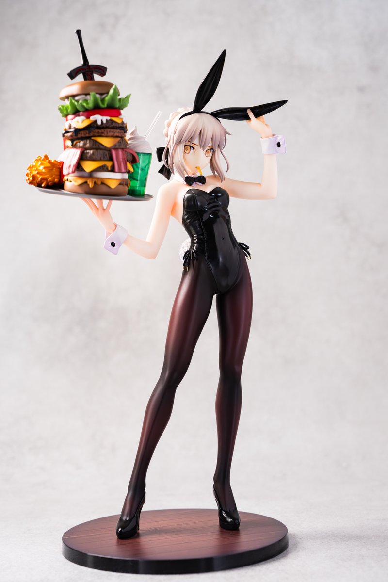 じでざいど tweet media