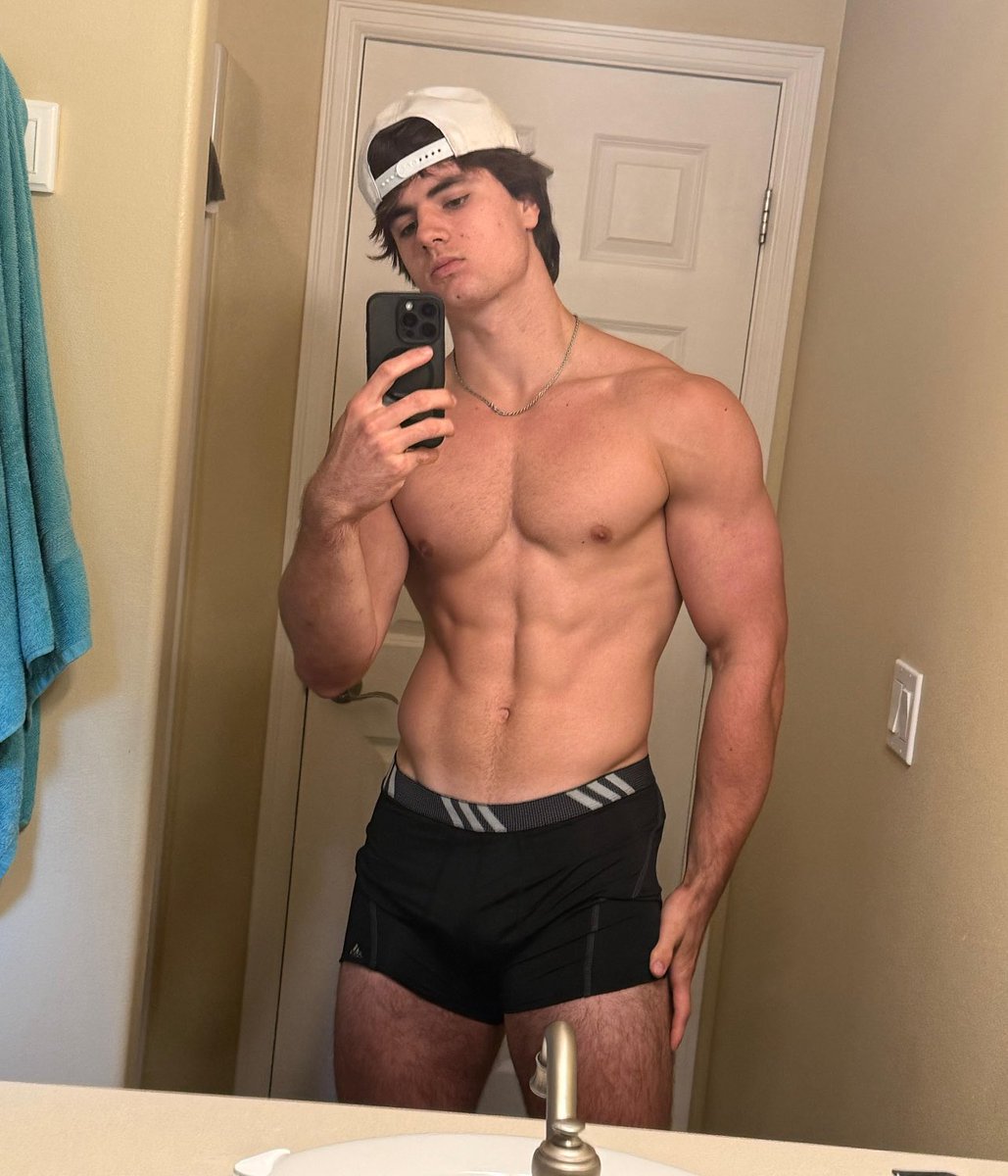 Master James tweet media