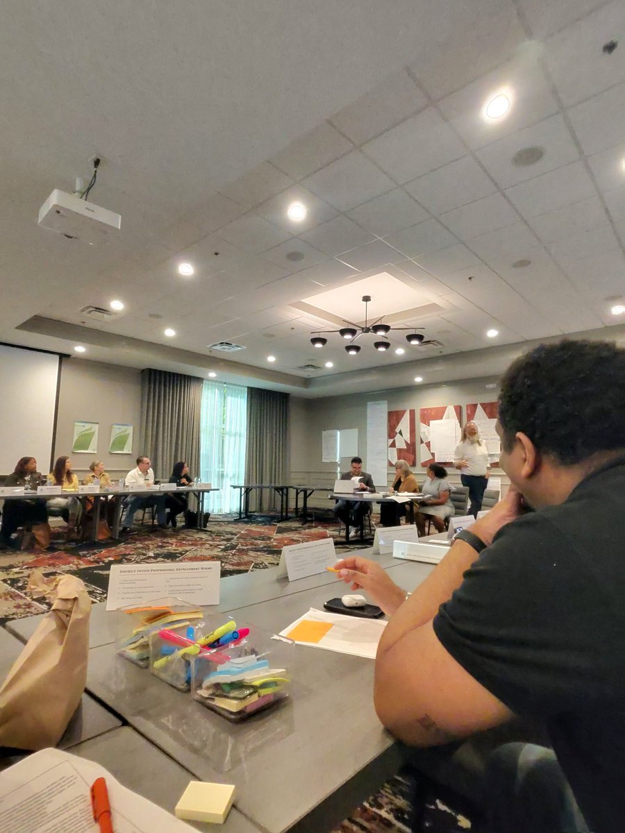 Dʀ. Cʜᴀʀᴀ N. Wɪʟʟᴀғᴏʀᴅ | #BeYourBestYet tweet media