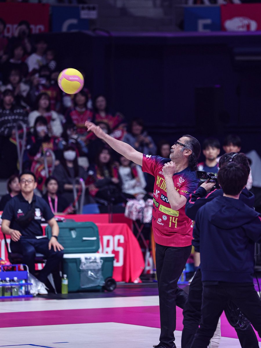 つま。 tweet media