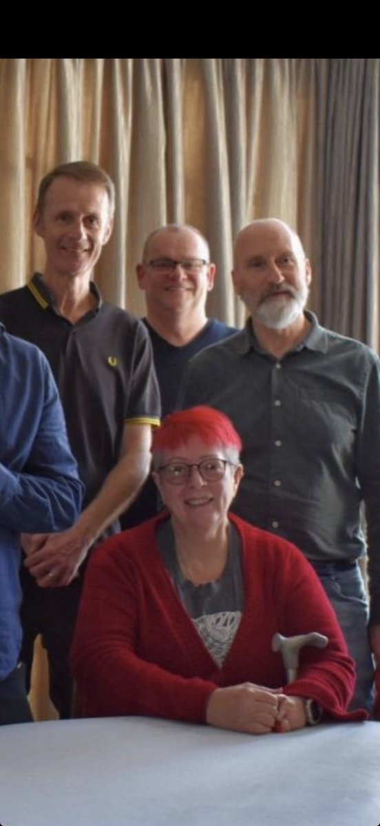 Edwin Jones tweet media