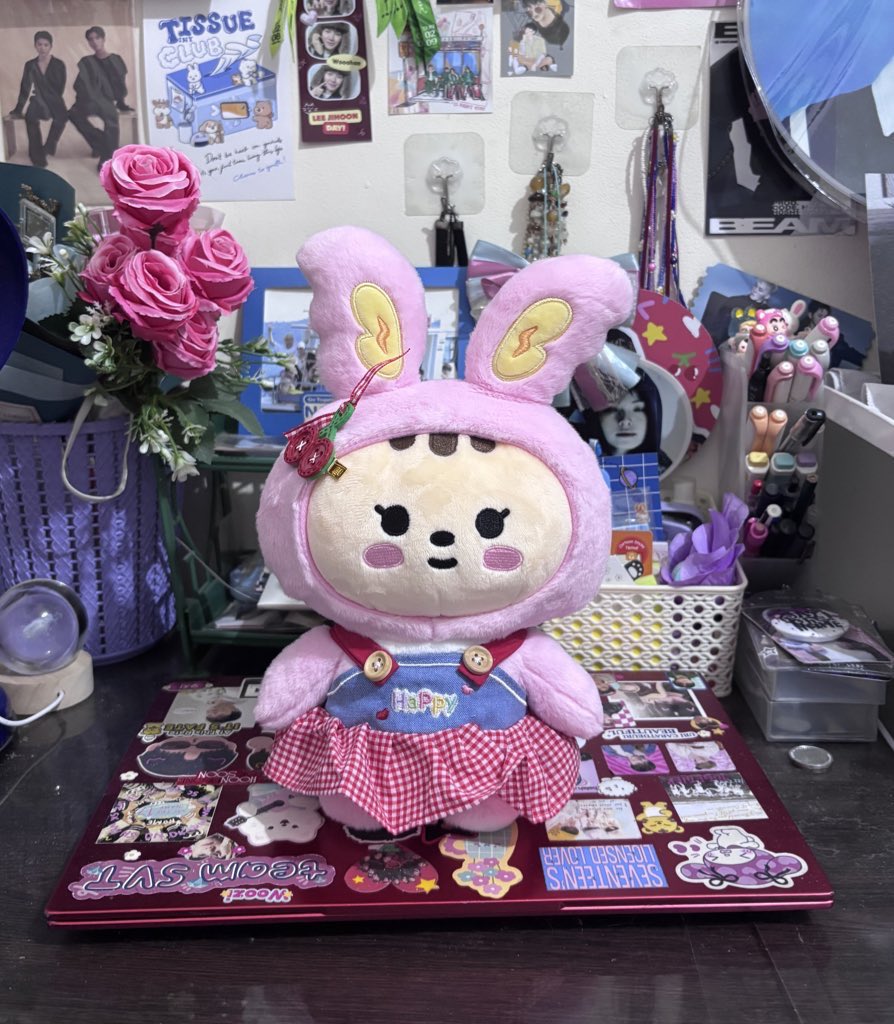 cecil gak badut lagi 🍅 tweet media