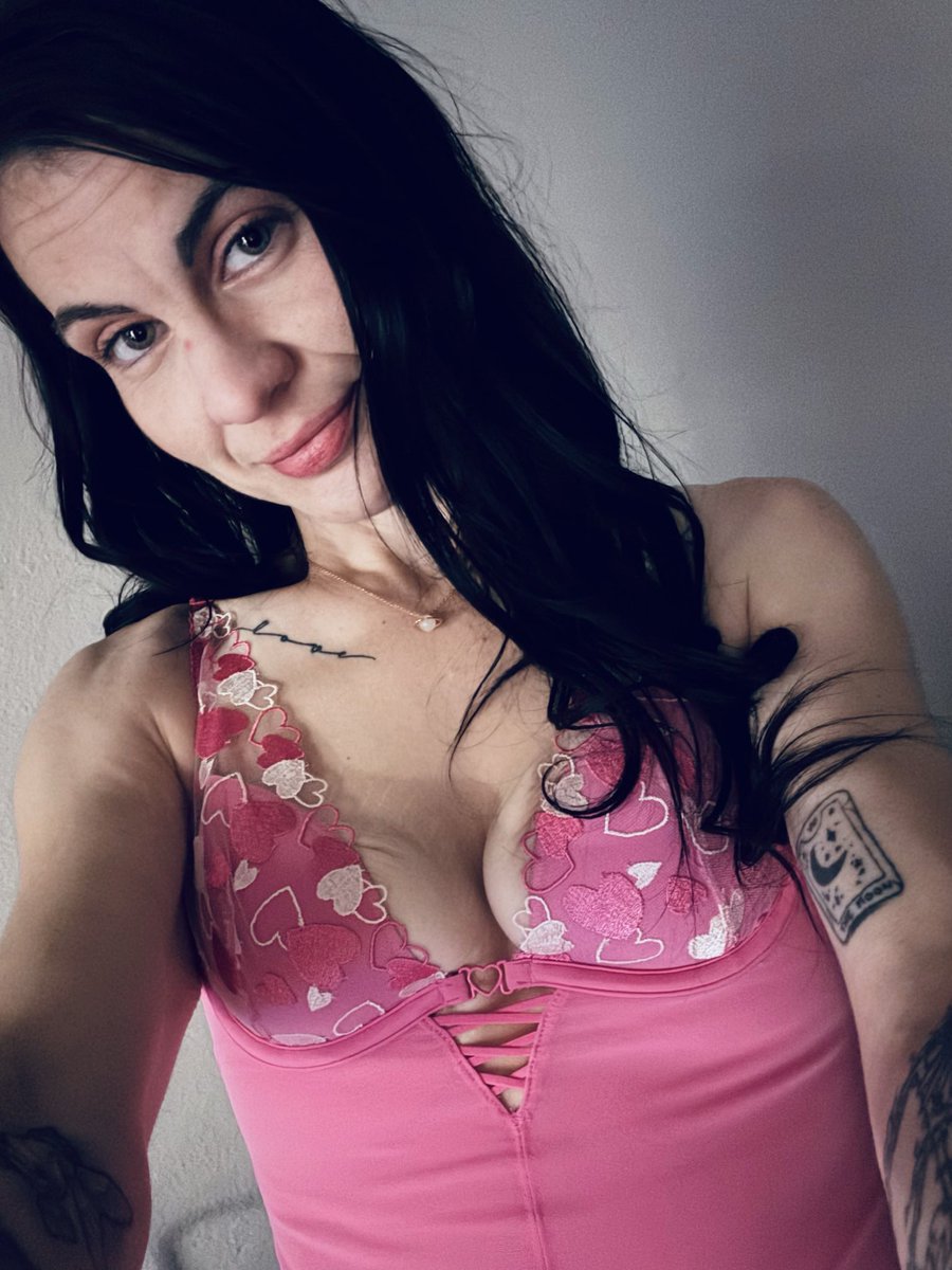 Vanessa 🦋 tweet media
