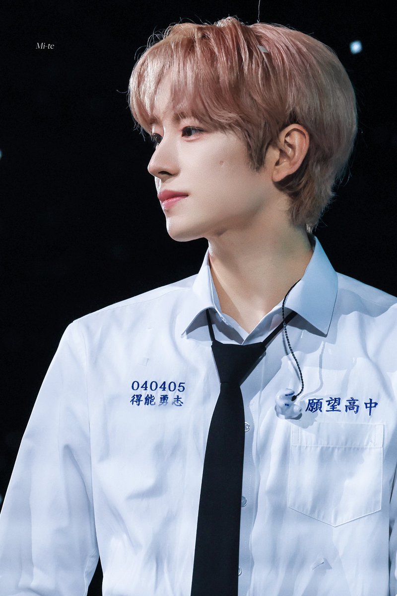 𝑀𝑖𝑡𝑒 ✩ tweet media