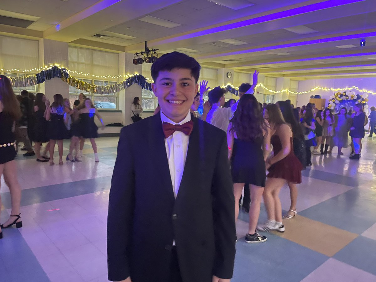 Julie Fisher tweet media