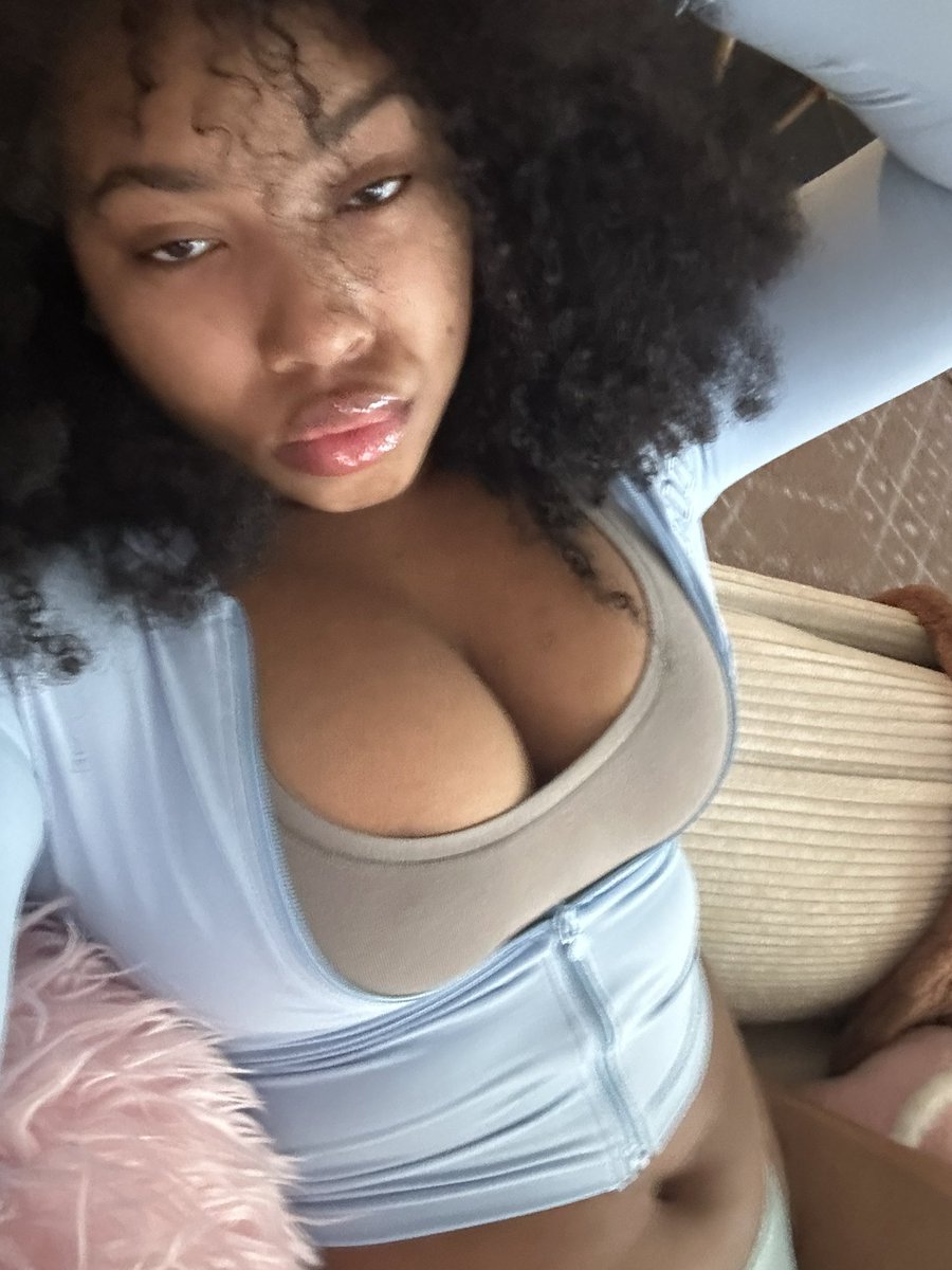 comfy princess☁️ tweet media