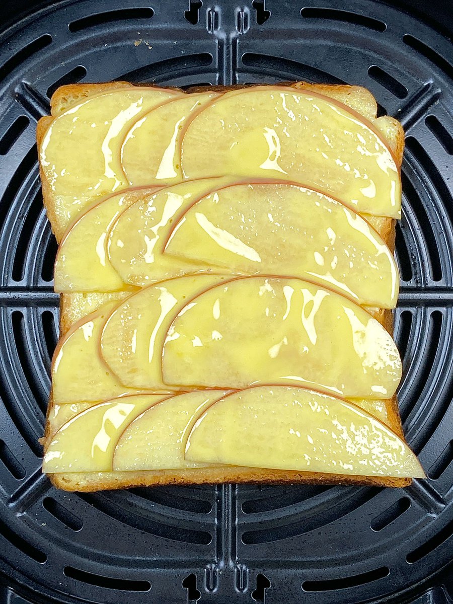 Aly Wilkins tweet media