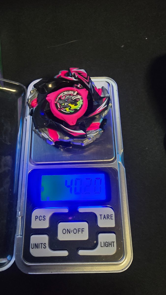 ちょうたく tweet media