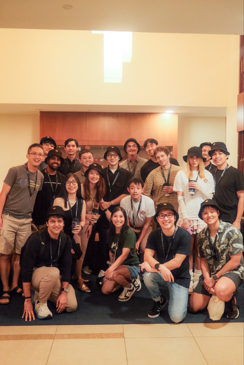 Maria Khelli tweet media