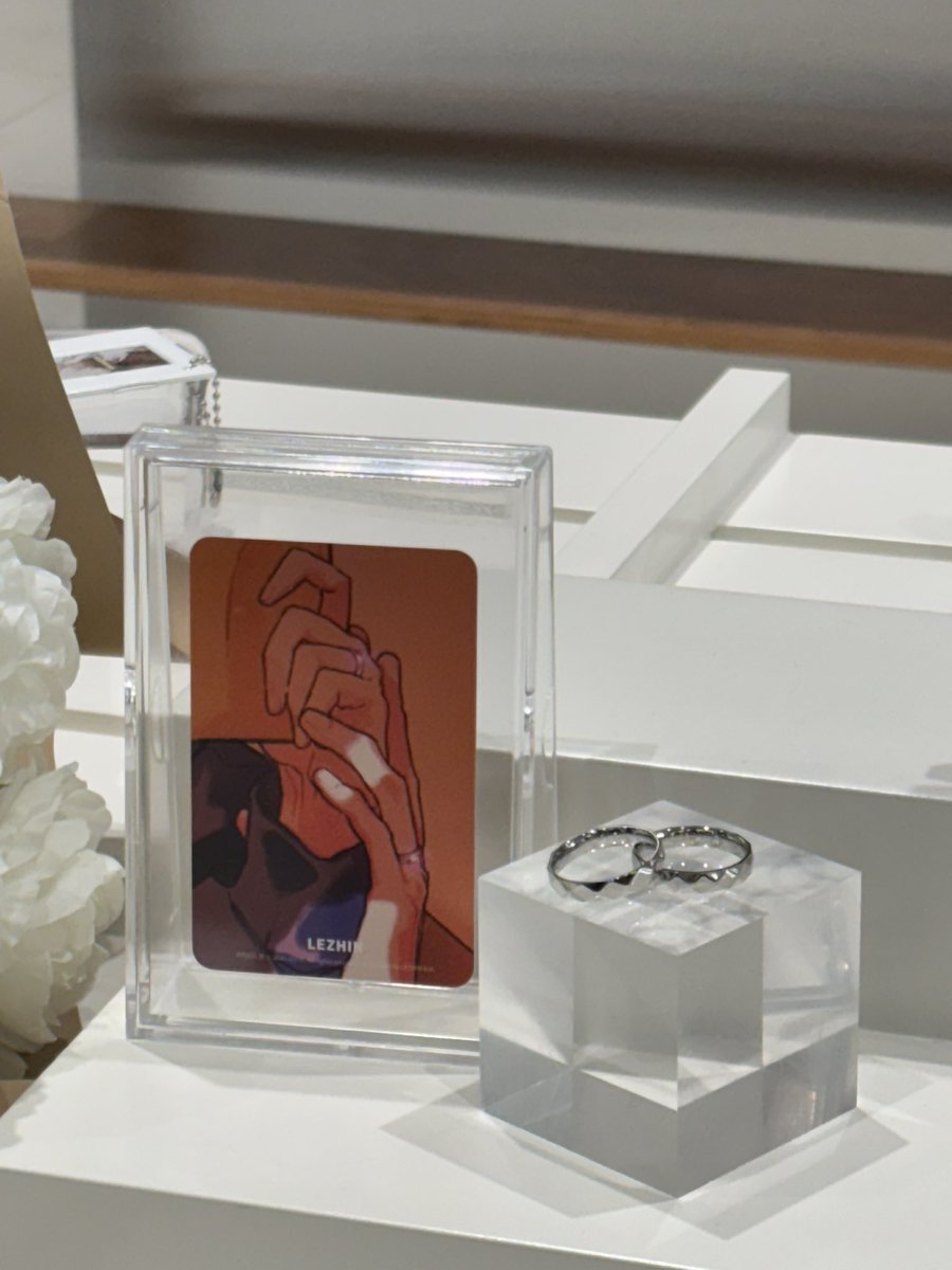 눅눅쟁이 tweet media