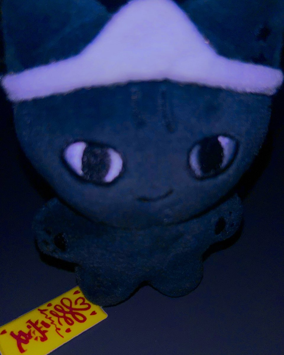 우리 진실게임 하자
좋아하는 처녀커신 있어?

🐈‍⬛ <a href="/virghost98/">처녀커신</a> 👻✨