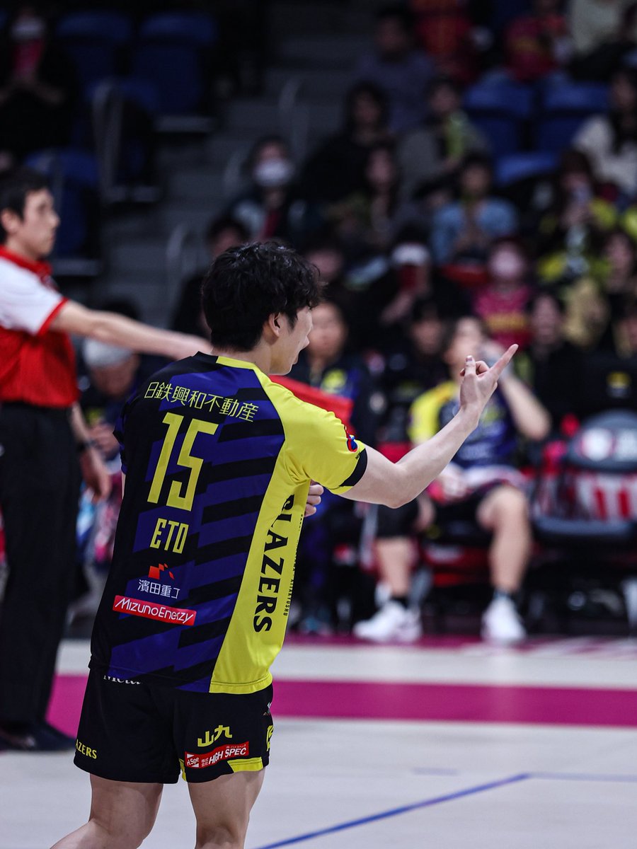 つま。 tweet media