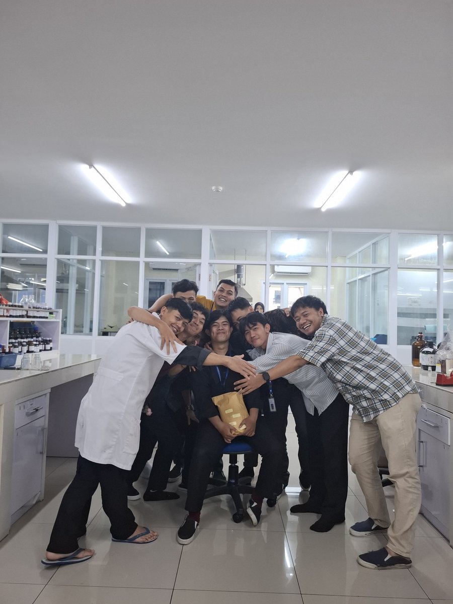 ©️ Mas Aneh tweet media