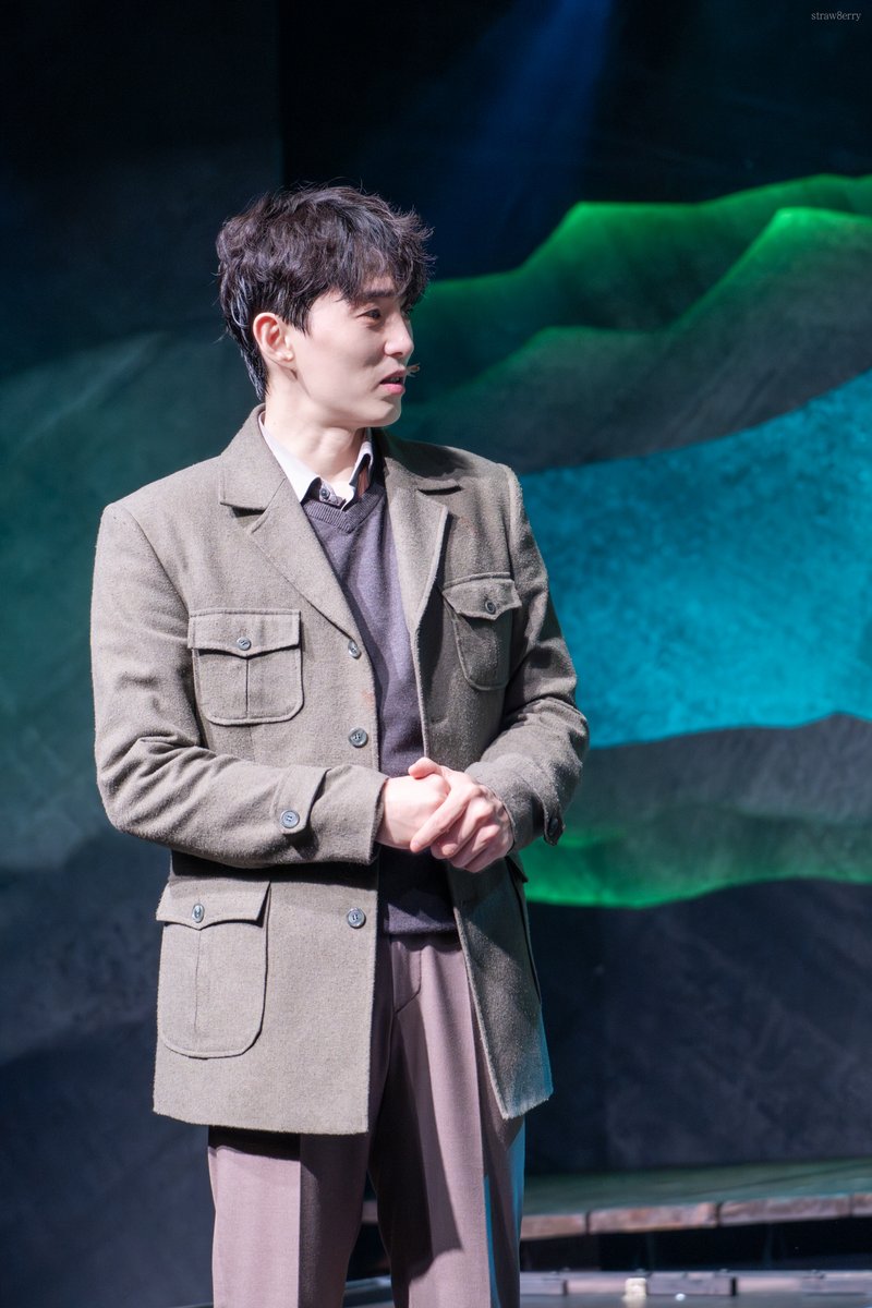 ꜱᴛʀᴀᴡʙᴇʀʀʏ tweet media