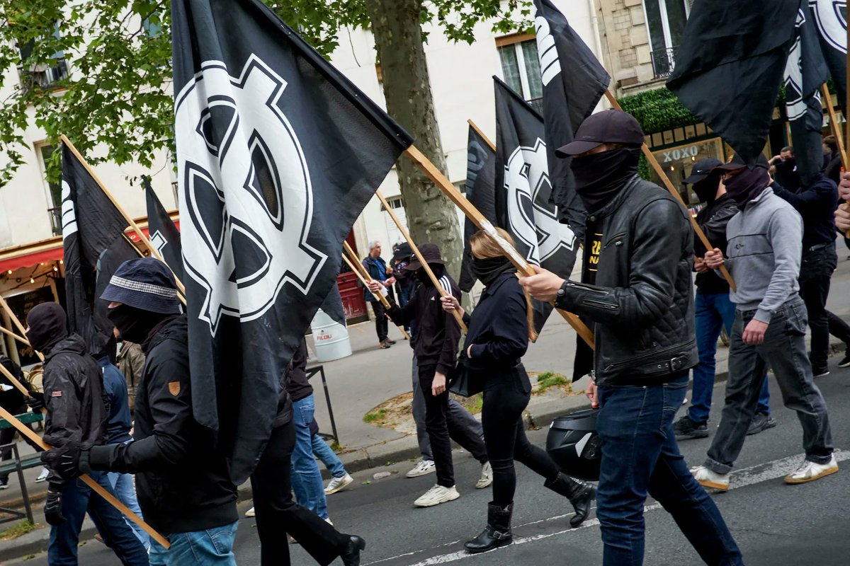 MarMarLL tweet media