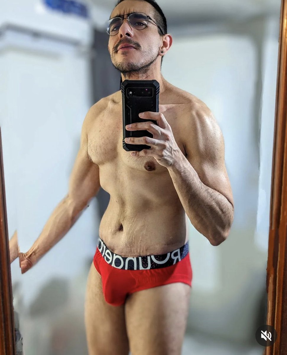 Men Undies Spotter tweet media