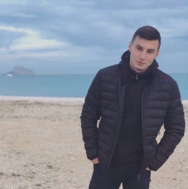 Max Size tweet media