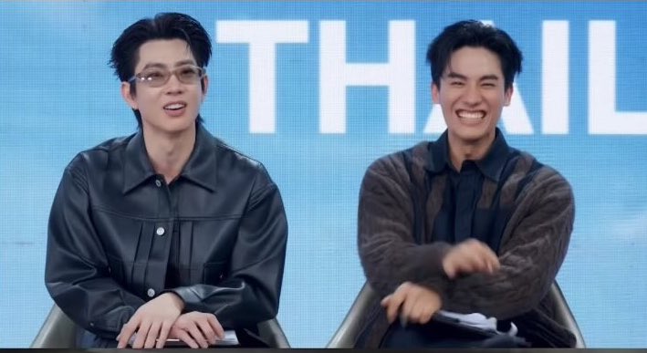 Hil 🐶✈️🔜 tweet media