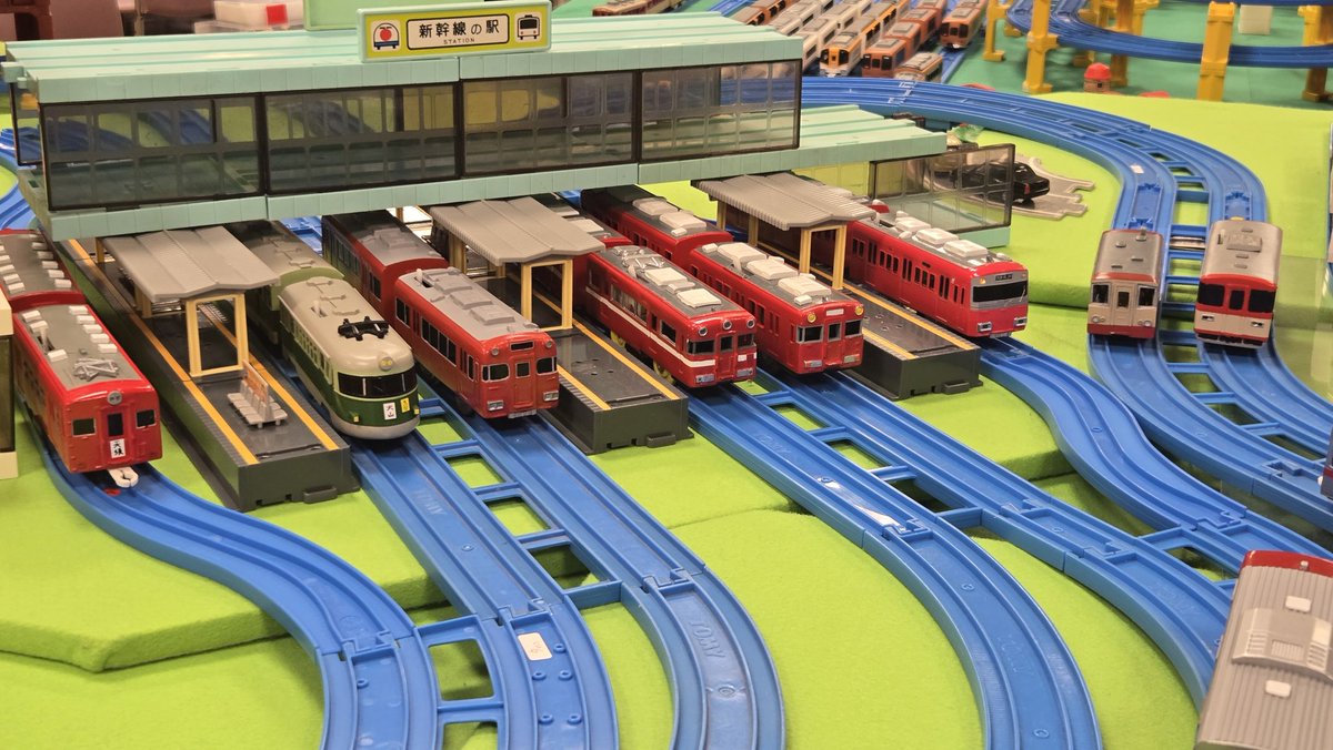 八○二 tweet media