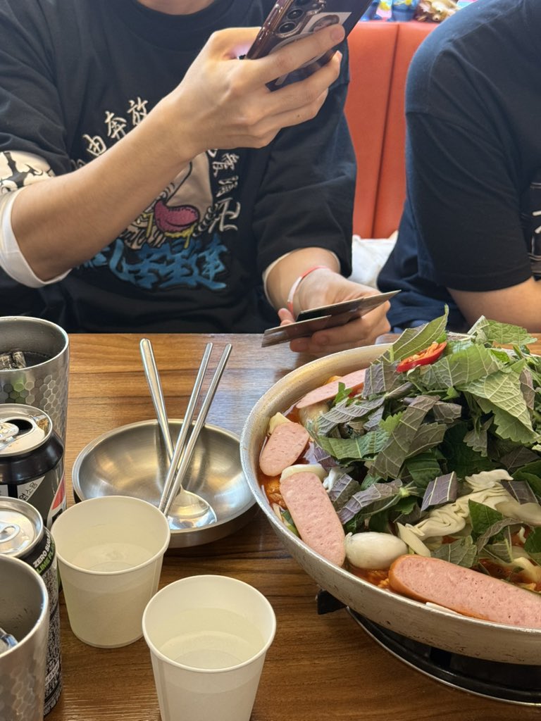 김쿡일가요? tweet media