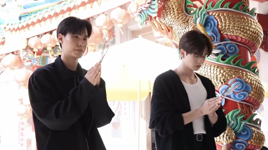 justju(meow) tweet media