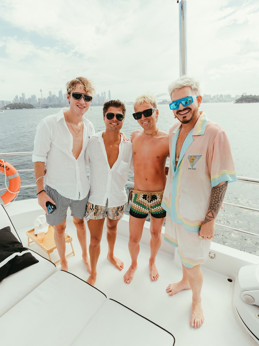 DILAMBERT tweet media