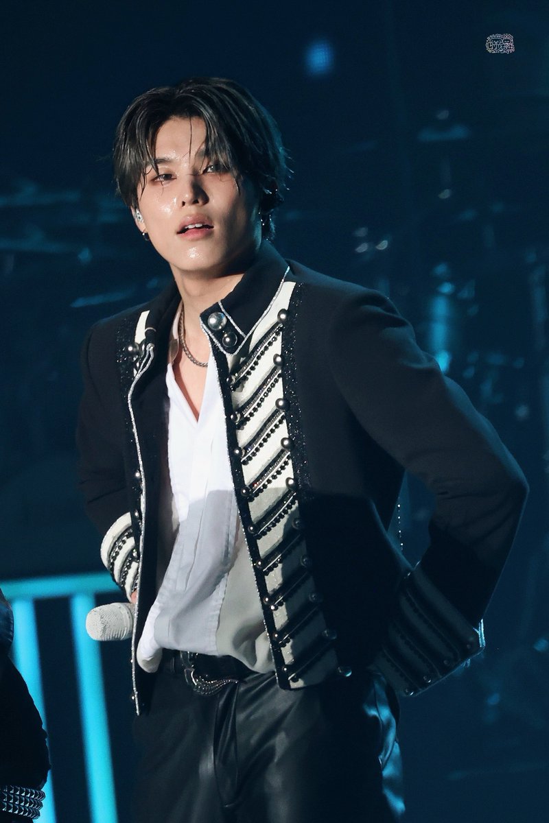 lyyz𖤐 tweet media